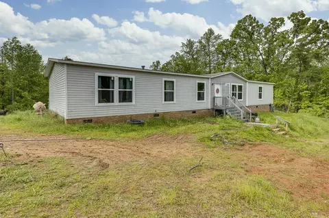 230 Spring St, Enoree, SC 29335 photo 4