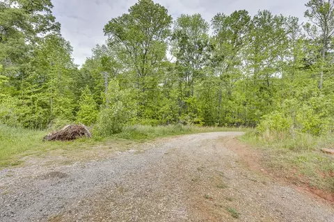 230 Spring St, Enoree, SC 29335 photo 6