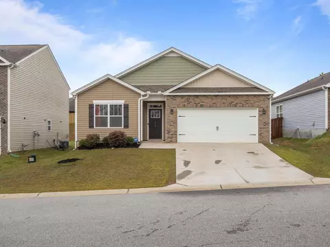 178 Fenwick Dr, Woodruff, SC 29388