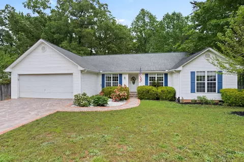 208 Laurelwood Dr, Boiling Springs, SC 29316