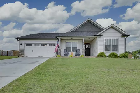 825 Grantwood Cir, Greer, SC 29651