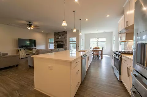 1697 Burtonwood Dr, Moore, SC 29369 photo 7