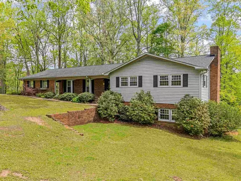 144 Wedgewood Pl, Spartanburg, SC 29302