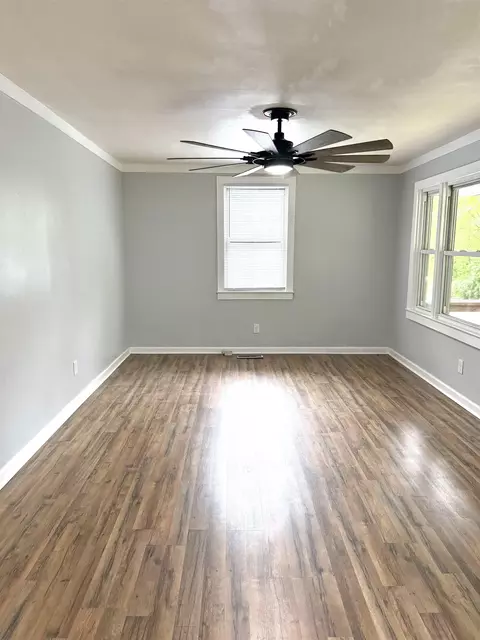 Living - 7 Pine Ln, Inman, SC 29349 photo 1 of 1