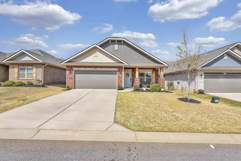 627 Lombard Dr, Boiling Springs, SC 29316