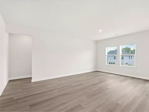 750 Treeline Rd, Moore, SC 29369 photo 9