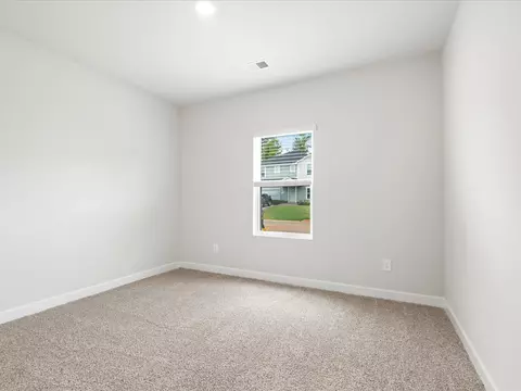 750 Treeline Rd, Moore, SC 29369 photo 3