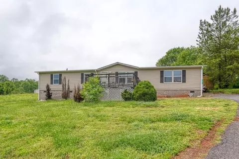 360 Johnson Cir, Inman, SC 29349 photo 2