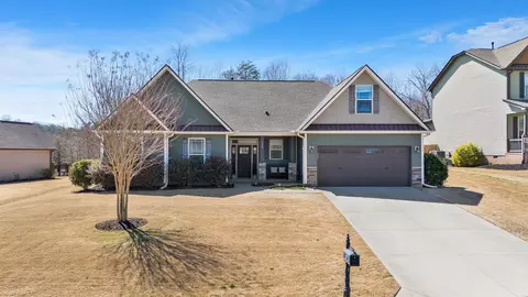 524 Turning Leaf Ln, Greer, SC 29651