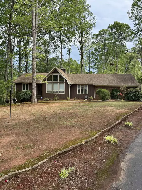 114 Hunter Ridge Ct, Boiling Springs, SC 29316