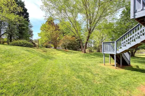 Exterior - 39 Rollingreen Rd, Greer, SC 29651 photo 7 of 16