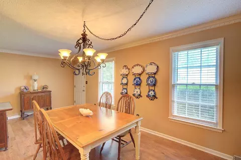 Dining - 39 Rollingreen Rd, Greer, SC 29651 photo 3 of 4