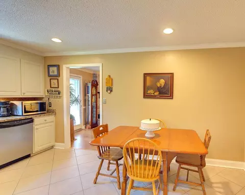 Other - 39 Rollingreen Rd, Greer, SC 29651 photo 3 of 9