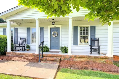 Exterior - 39 Rollingreen Rd, Greer, SC 29651 photo 3 of 16