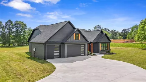 Exterior - 1155 Goodjoin Rd, Campobello, SC 29322 photo 6 of 7