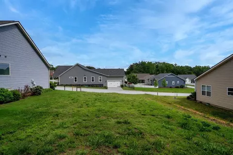 150 Page Creek Blvd, Landrum, SC 29356