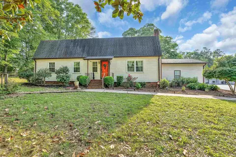 1227 Seay Rd, Spartanburg, SC 29307