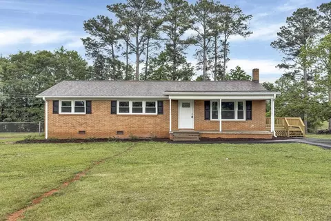 206 Fairdale Dr, Boiling Springs, SC 29316