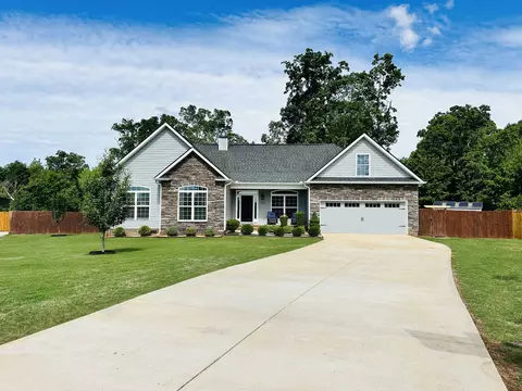 273 Woodcrest Ct, Inman, SC 29349