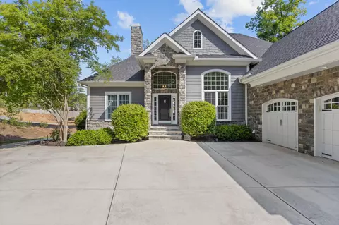217 Commonwealth Dr, Ninety Six, SC 29666