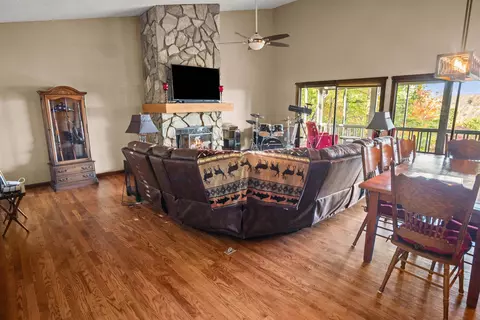 Living - 25 Little Falls Dr, Tryon, NC 28782 photo 2 of 3