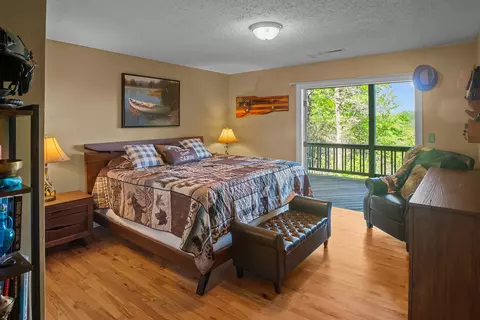 Bedroom - 25 Little Falls Dr, Tryon, NC 28782 photo 3 of 4
