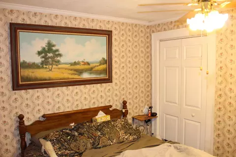 Bedroom - 68 Rector St, Tryon, NC 28782 photo 1 of 4