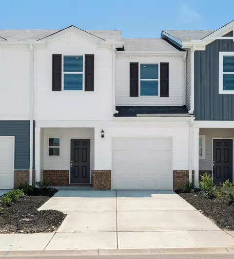 211 Cupid Ct, Greer, SC 29651