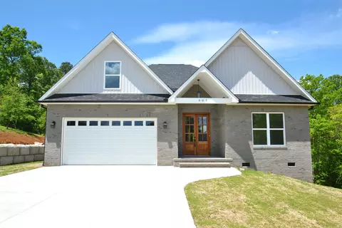 907 Aragon Ct, Boiling Springs, SC 29316
