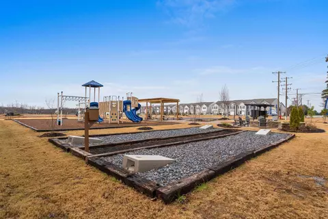 797 Embark Cir, Greer, SC 29651 photo 3