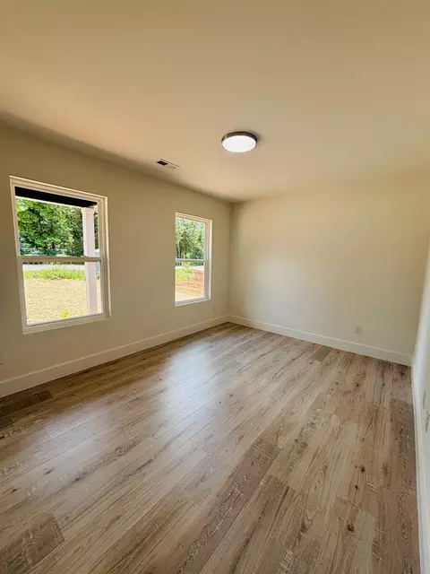 768 Darwin Rd, Gaffney, SC 29340 photo 2