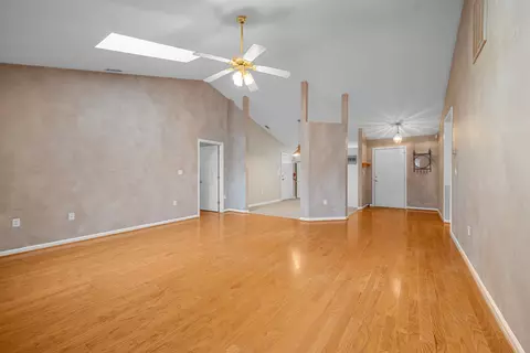 2 Birch Tree Rd, Greer, SC 29651 photo 9
