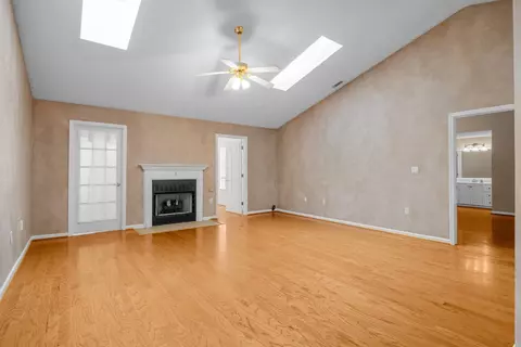 2 Birch Tree Rd, Greer, SC 29651 photo 10