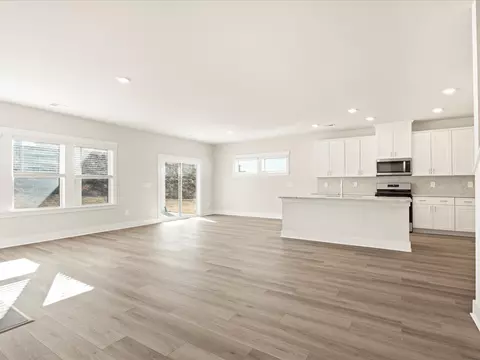 897 Burghley Cir, Greer, SC 29651 photo 15