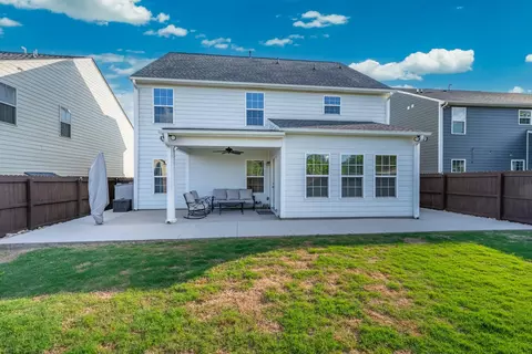 Exterior - 626 Windward Ln, Duncan, SC 29334 photo 4 of 8
