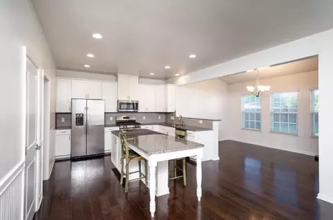 Kitchen - 626 Windward Ln, Duncan, SC 29334 photo 3 of 3