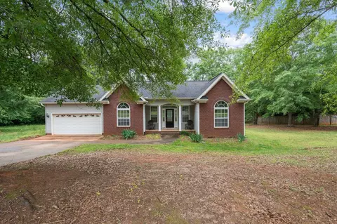 90 Holly Tree Cir, Duncan, SC 29334