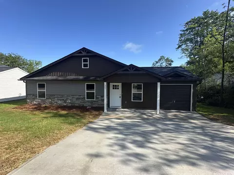 397 Pickens St, Chesnee, SC 29323