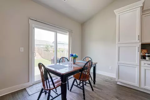 Dining - 431 Vestry Pl, Moore, SC 29369 photo 2 of 2