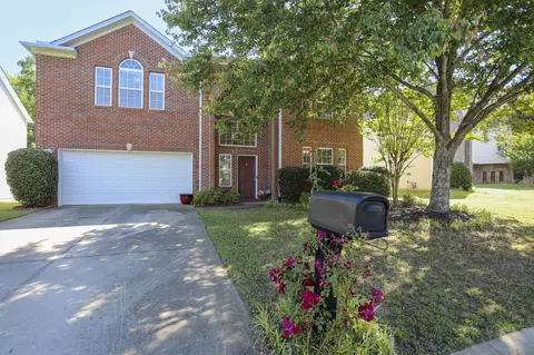 8 Slow Creek Dr, Simpsonville, SC 29681