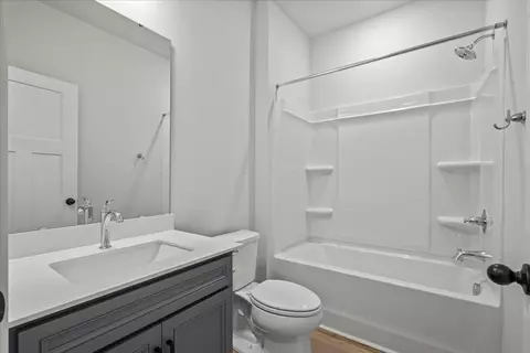 Bath - 758 Rodin Rd, Moore, SC 29369 photo 4 of 4