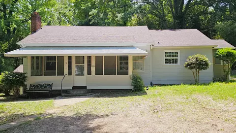 311 Hart St, Union, SC 29379