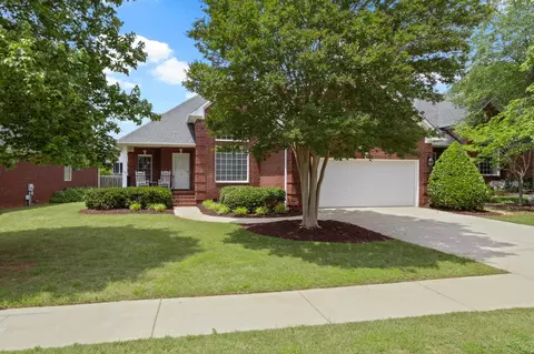 713 Lanyon Ln, Spartanburg, SC 29301