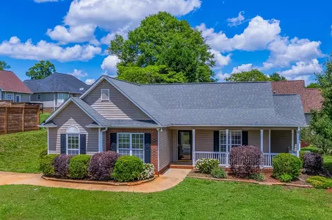 217 Cool Water Ct, Boiling Springs, SC 29316