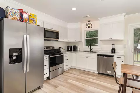 Kitchen - 117 G St, Williamston, SC 29697 photo 3 of 5