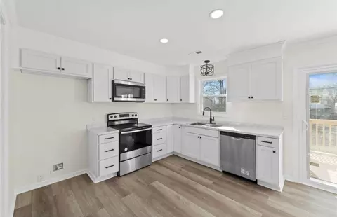 Kitchen - 117 G St, Williamston, SC 29697 photo 5 of 5