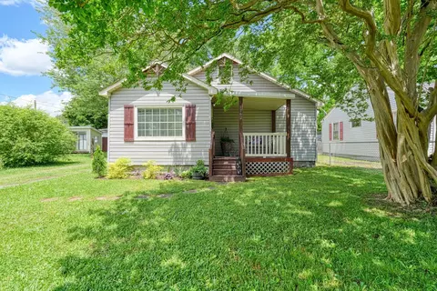 1762 New Cut Rd, Spartanburg, SC 29303