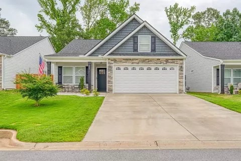 229 Minnie Crain Dr, Inman, SC 29349