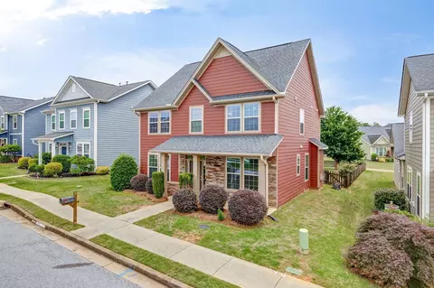 Exterior - 205 Wicker Park Ave, Greer, SC 29651 photo 7 of 13