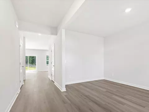 231 Maxwell Dr, Easley, SC 29642 photo 3
